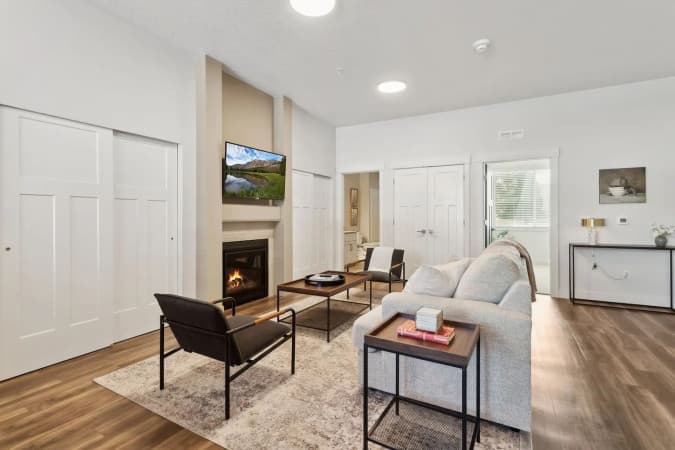 Fireplace seating area