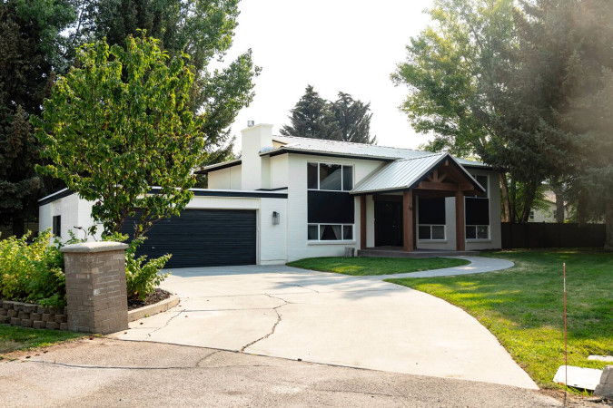 Hygge House front exterior